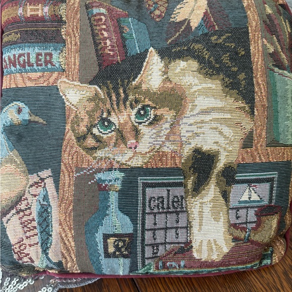 Vintage Cat Tapestry Cushion Cover - Picture 1 of 6